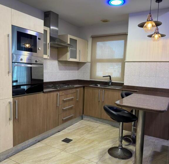 Amfas Suites اجنحة امفاس