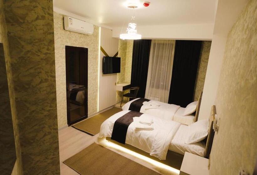 Baland Hotel Dushanbe