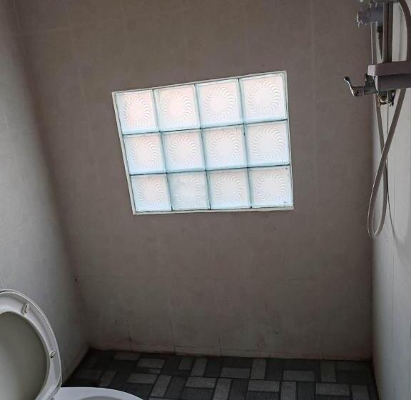 تختخواب و صبحانه 衡宝酒楼