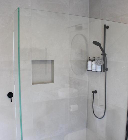 צימר Ahuru House