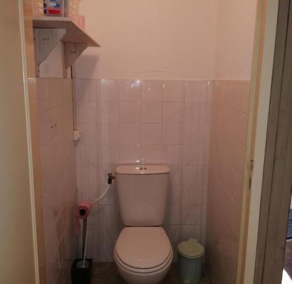 مبيت وإفطار Au Charme D Antan/ Notre Heure