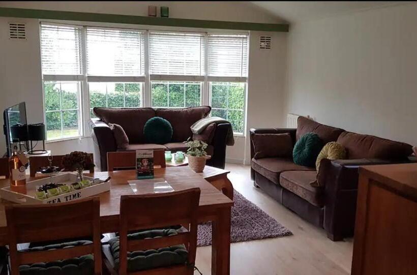 צימר Chalet Staelduinse Bos