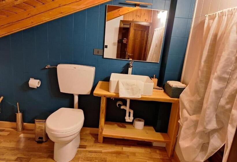 Bed and Breakfast Hisa Karletavi