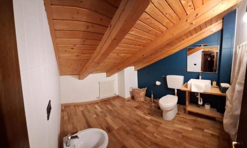 Bed and Breakfast Hisa Karletavi