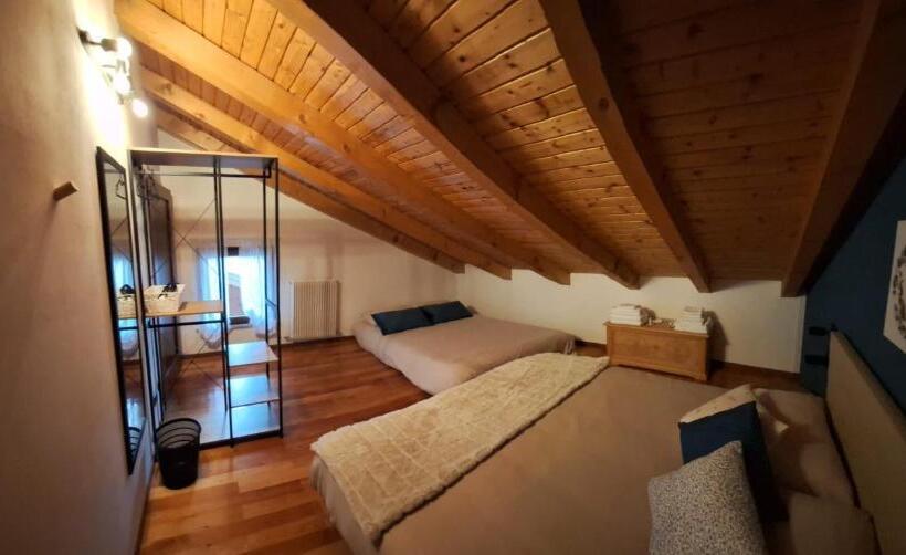 Bed and Breakfast Hisa Karletavi