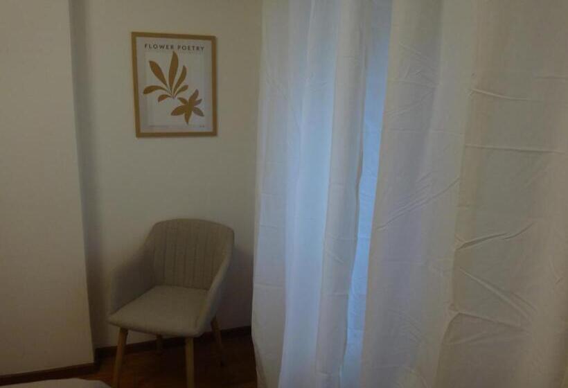 Bed and Breakfast Hisa Karletavi