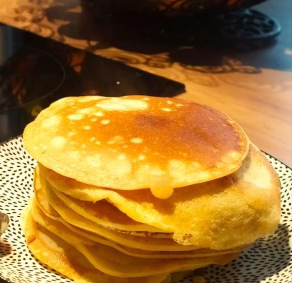 민박 La Maison De Mona