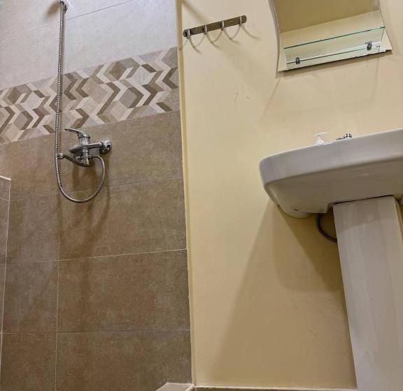 민박 Lovely Home With Pool