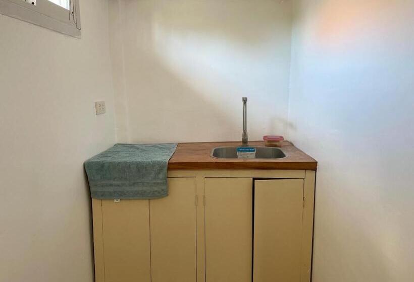 تختخواب و صبحانه Tabskie’s Homestay