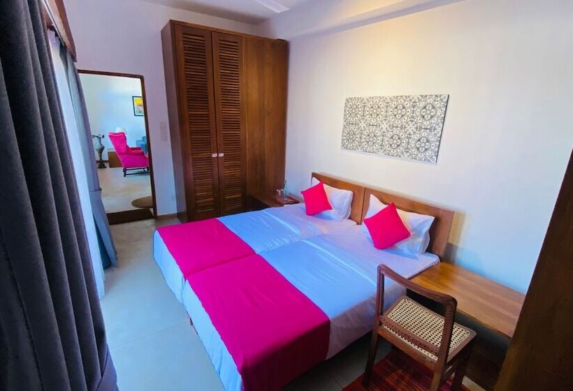 צימר Tea Library Hikkaduwa