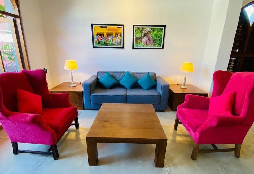 צימר Tea Library Hikkaduwa