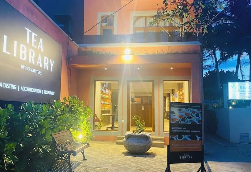 צימר Tea Library Hikkaduwa