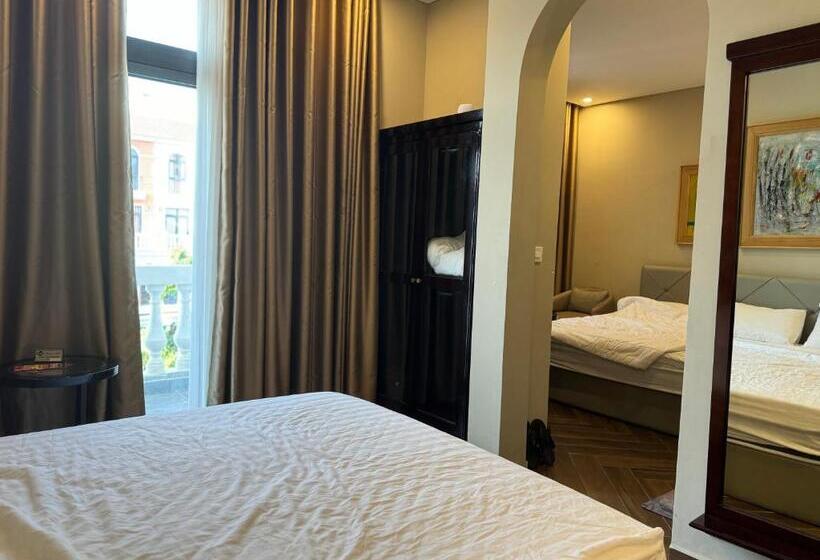 تختخواب و صبحانه Tropical Homestay