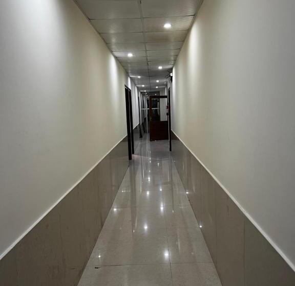 Blossom Hotel By Staykr