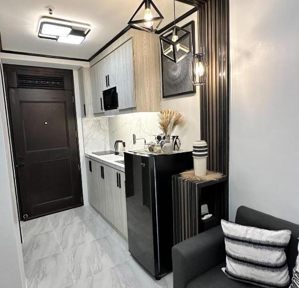 Condominium Paranaque Aesthetic Vibes! Airport