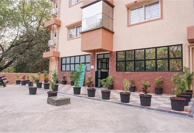 Fabhotel Prime Esta Inn Nr Twin Tower, Viman Nagar