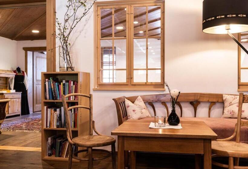 Genießer   & Romantikhotel Das Schiff