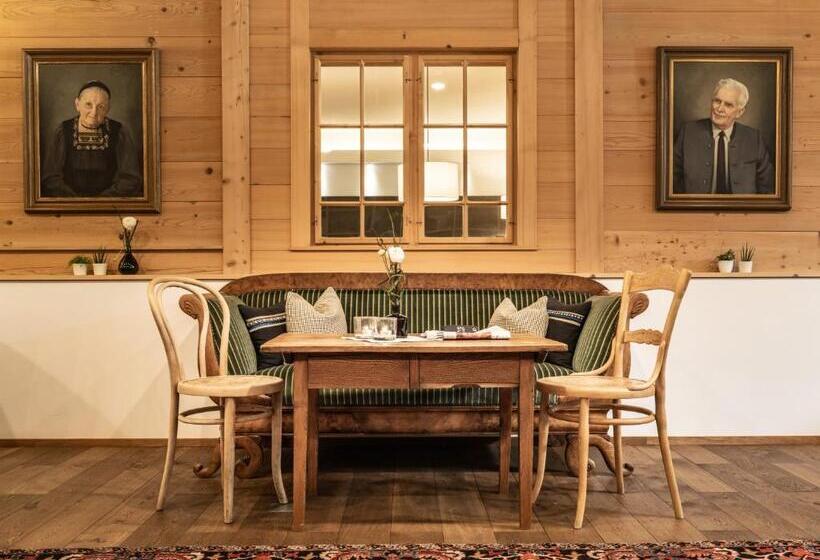 Genießer   & Romantikhotel Das Schiff