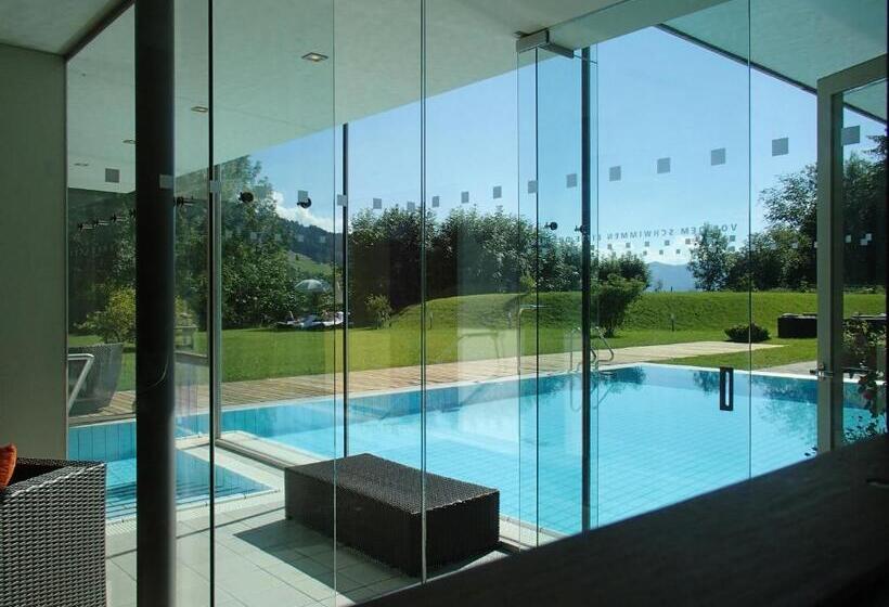 Genießer   & Romantikhotel Das Schiff