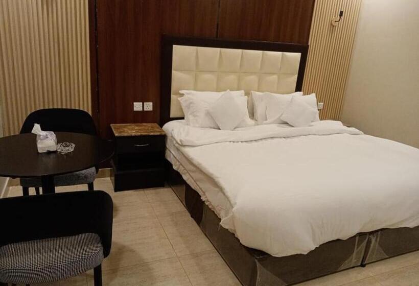 Hotelli واحة دار السلام للشقق المخدومة الجوف دومة الجندل