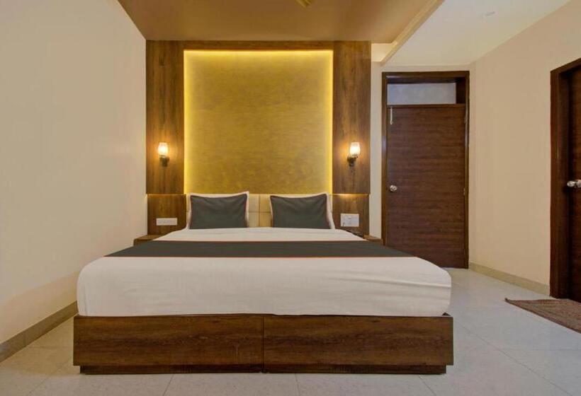 Отель Aravali Inn