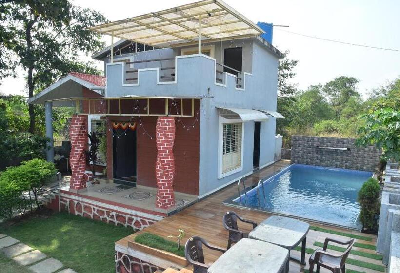 בית מלון כפרי Arnav Villa Farmhouse & Resort