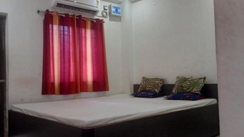 فندق Baidyanath Ashram