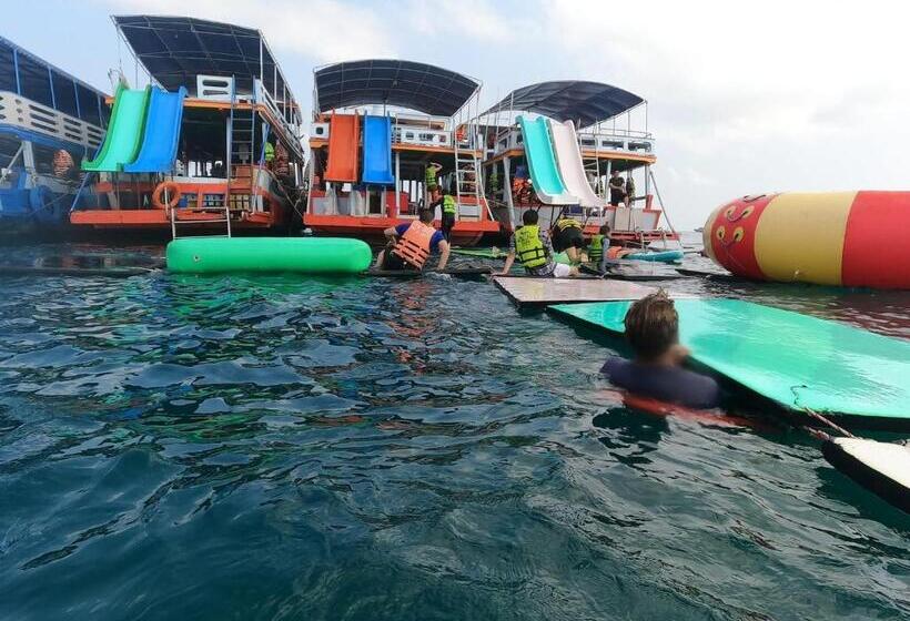 호텔 Blue Ocean Kohlarn Resort