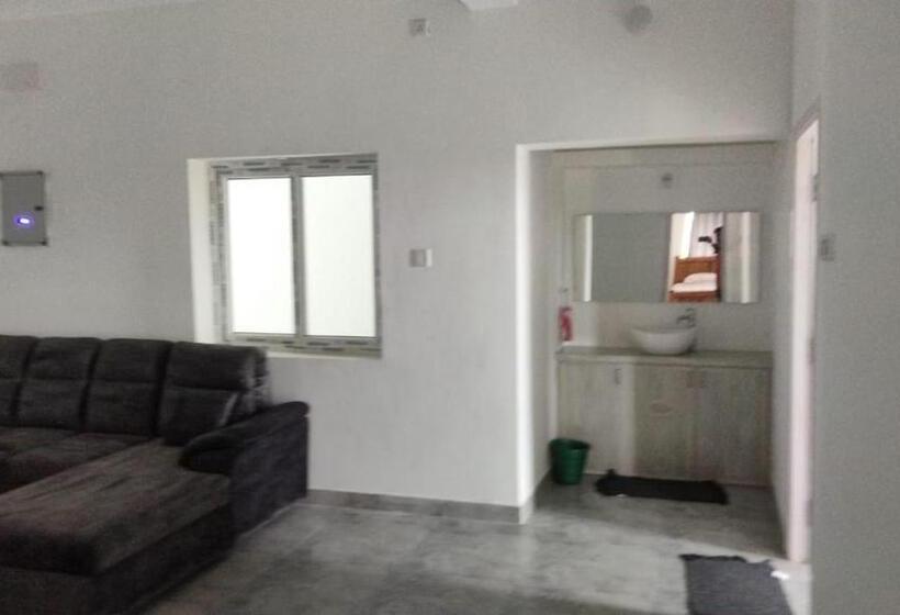 Отель Coastal Heaven Koovathur