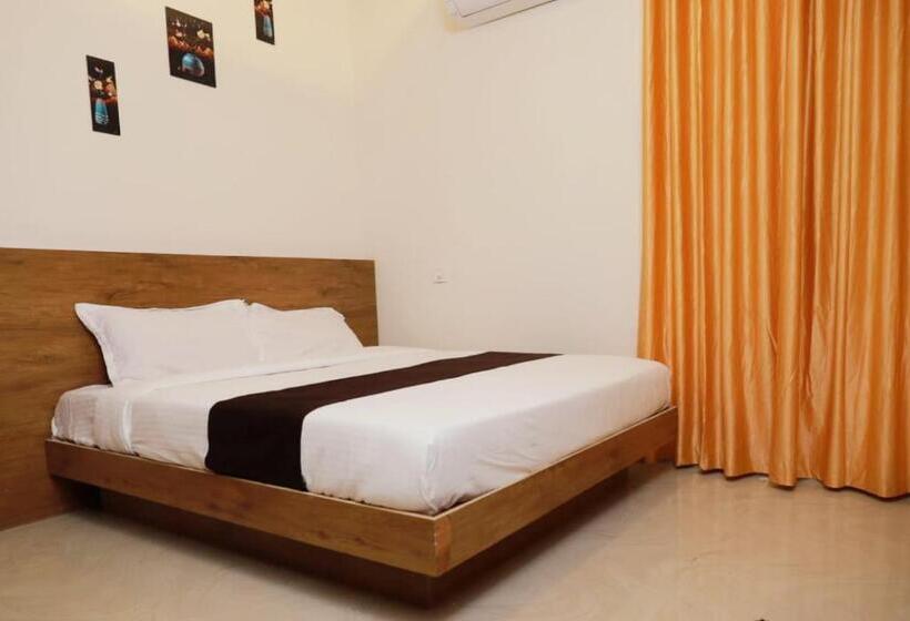 Отель Comfort Inn