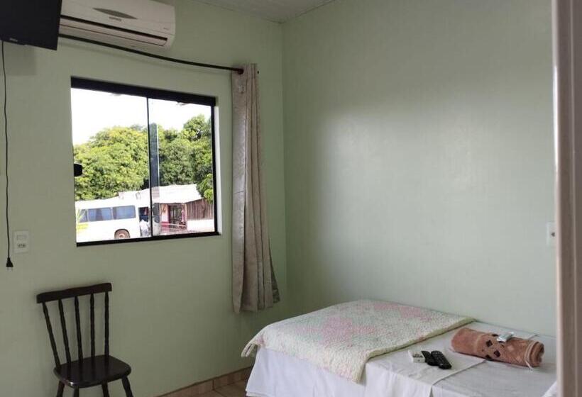 בית מלון כפרי E Restaurante Vitória