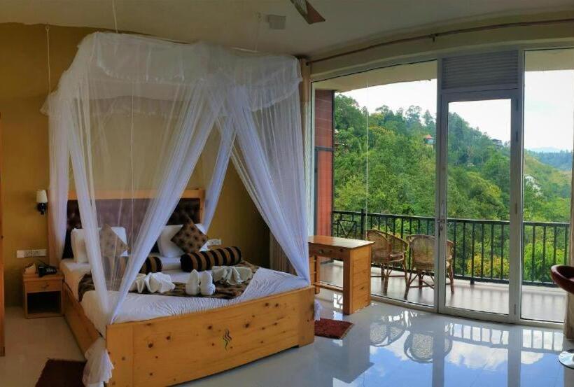 בית מלון כפרי Edge Resort