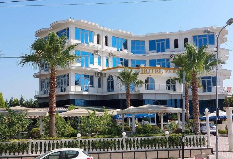 호텔 Fari