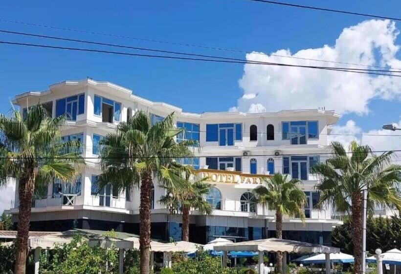 호텔 Fari