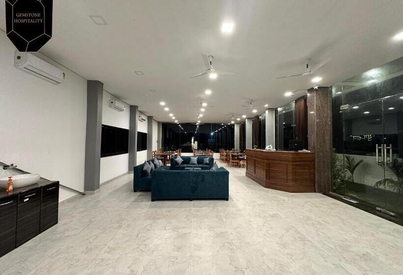 בית מלון כפרי Golden Pearl Resort By Gemstone Hospitality