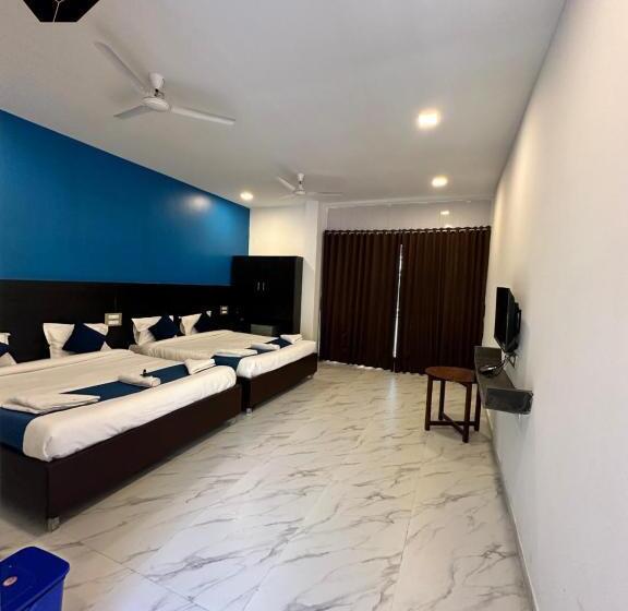 فندق Golden Pearl Resort By Gemstone Hospitality