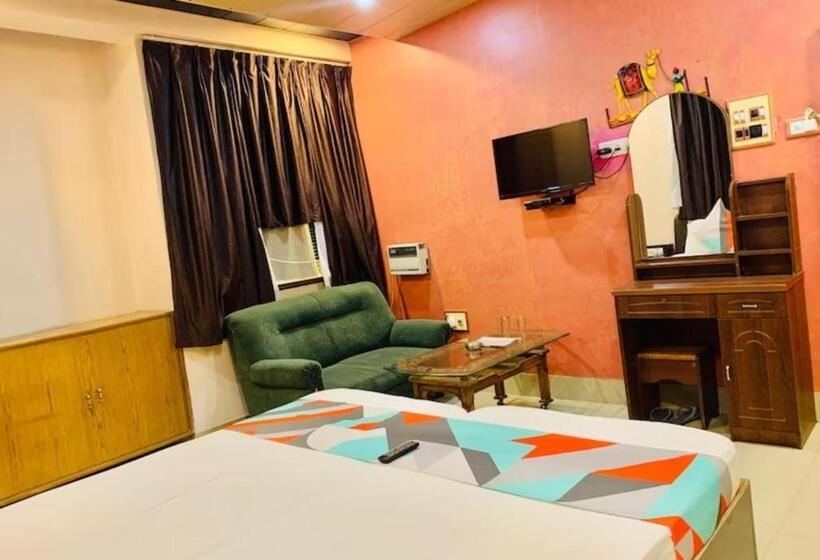 호텔 Grg R P International Patna