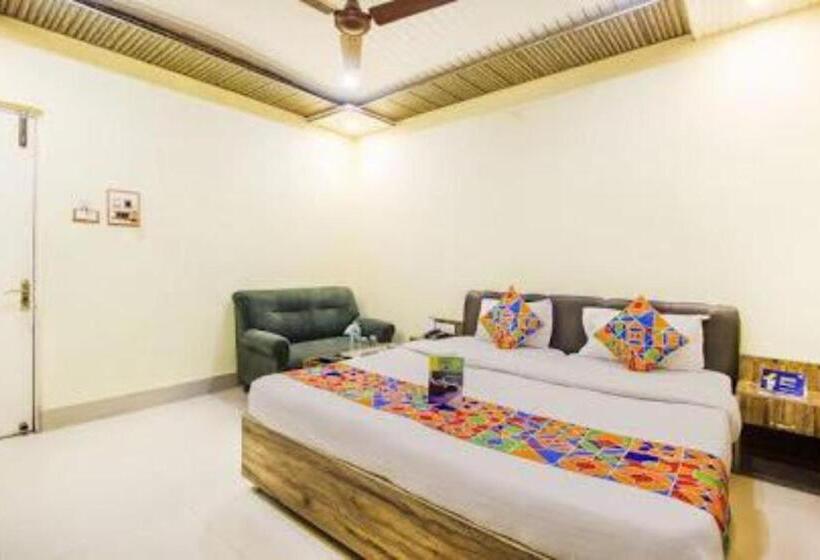 호텔 Grg R P International Patna