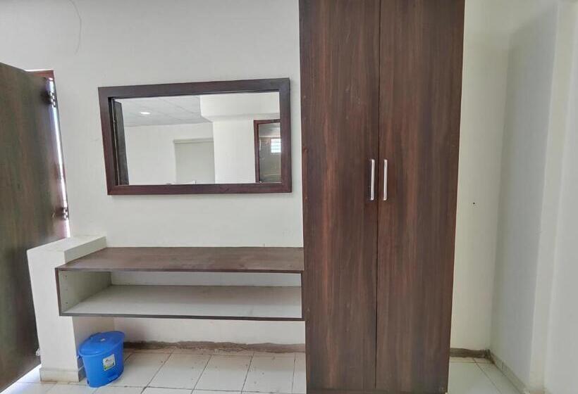 בית מלון כפרי Heritage Palace