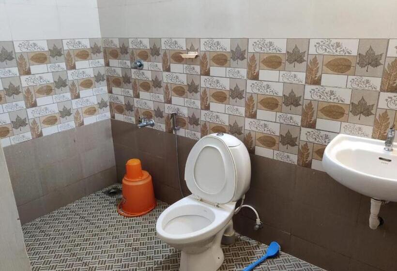 בית מלון כפרי Kailas Villa