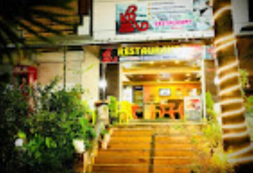 בית מלון כפרי Karla Retreat