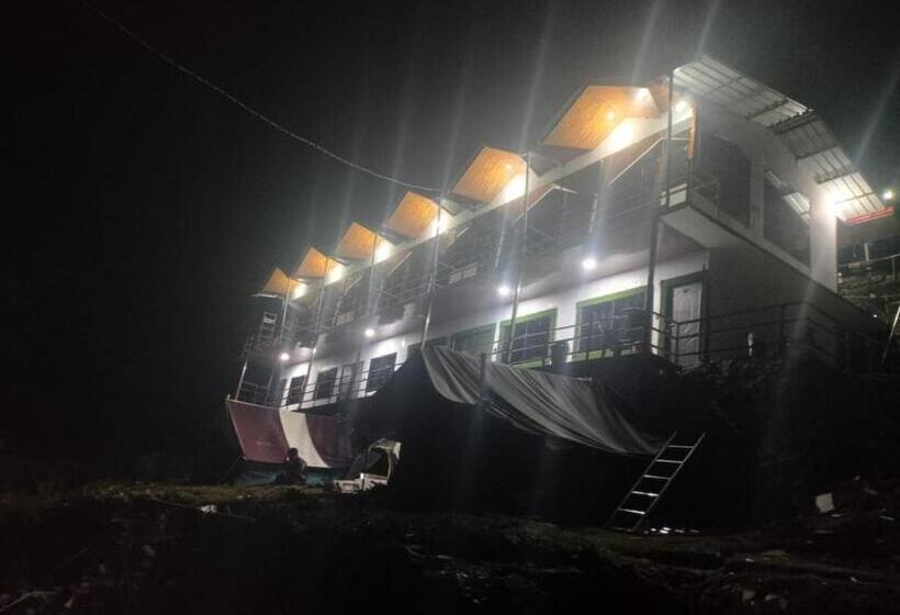 Отель Kedar Hill Resort Sonprayag