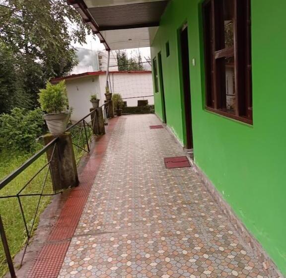 ホテル Kedar Valley Resorts Kedarnath