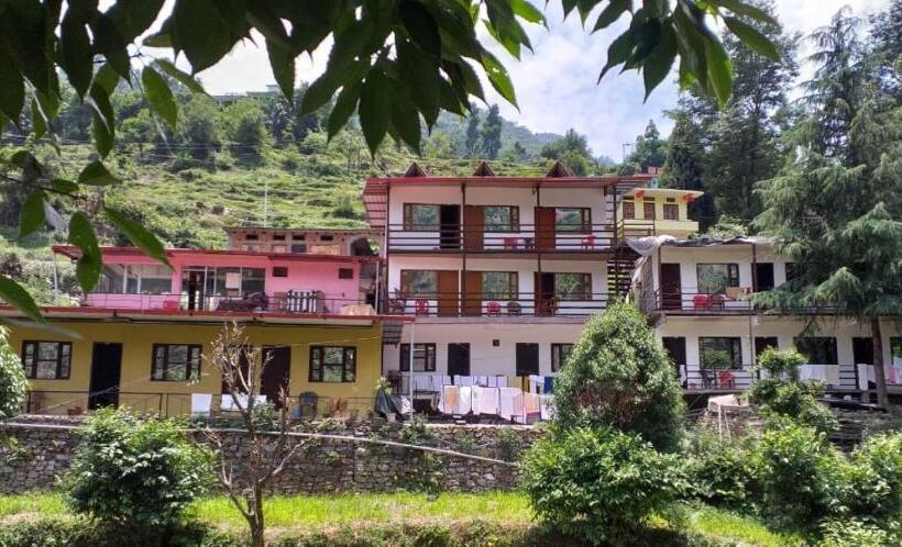 ホテル Kedar Valley Resorts Kedarnath