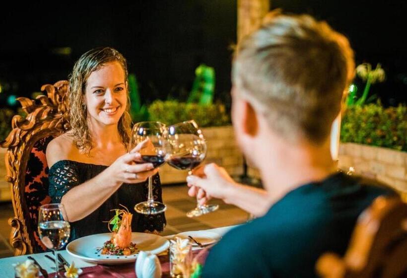 בית מלון כפרי Model Temple Resort & Spa