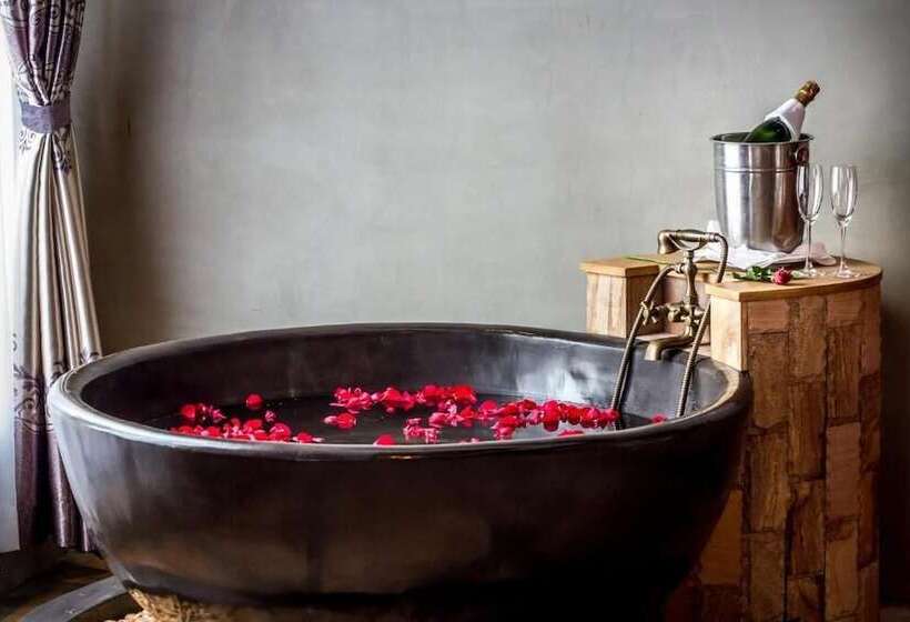 בית מלון כפרי Model Temple Resort & Spa