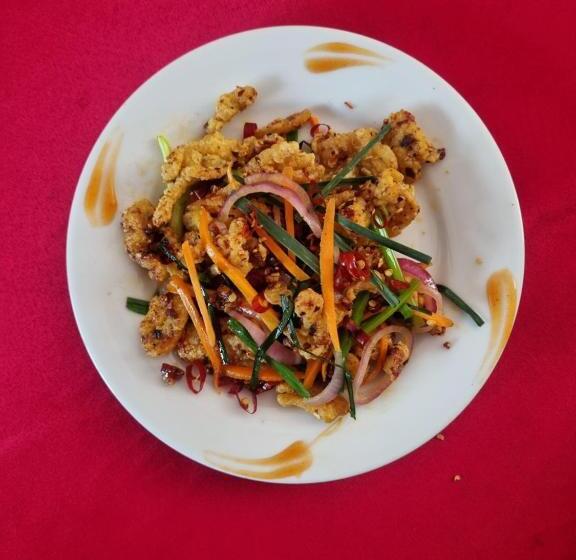 Отель New Laya Neem Resort And Restaurant