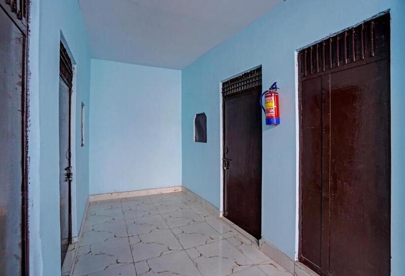 Отель Oyo D. M. Guest House