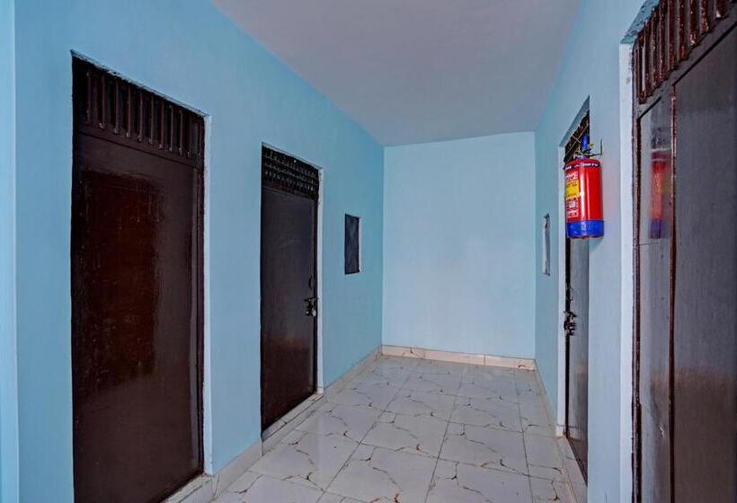 Отель Oyo D. M. Guest House