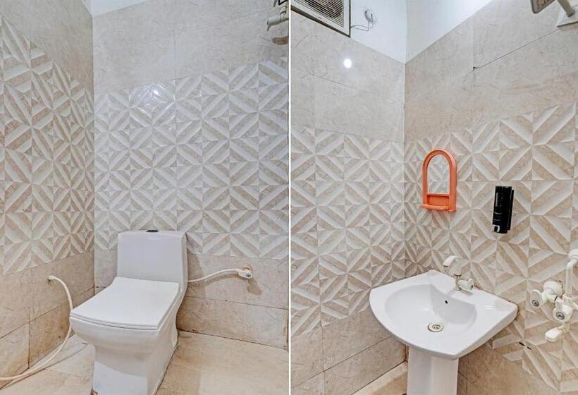 Отель Oyo Gauri Shankar Dham